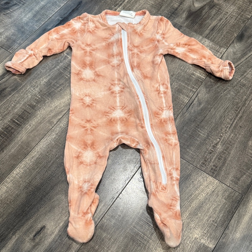 Spearmint Love Bamboo Cozy Peach Tie-Dye baby One Piece 3-6 months